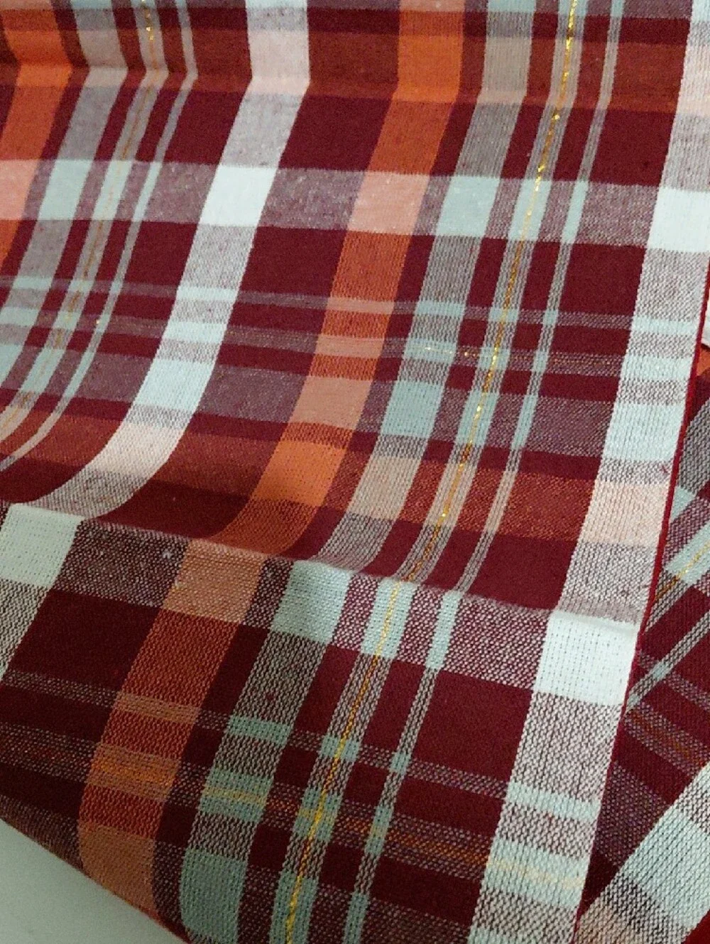 Red Plaid and Solid Table Runner Set